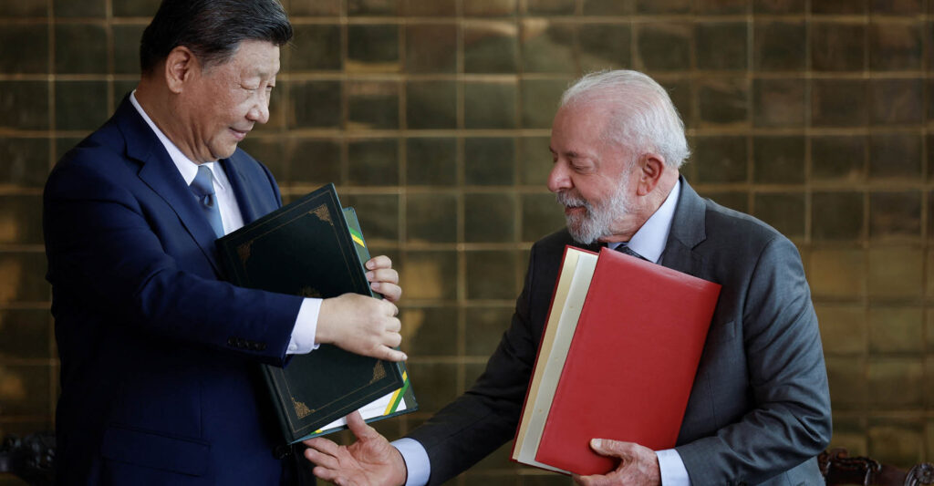 Xi Jinping, presidente da China, e Luiz Inácio Lula da Silva, presidente do Brasil, durante a Cúpula dos Líderes do G20, no Rio de Janeiro