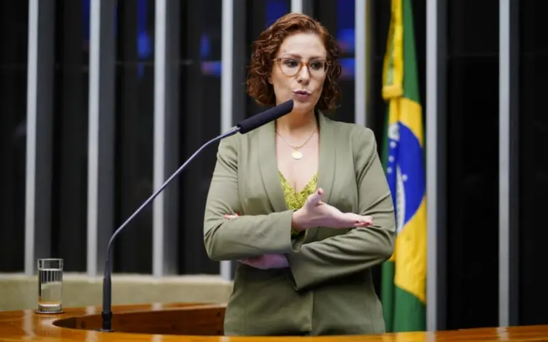 Recentemente, Zambelli foi assediada por um militante de esquerda